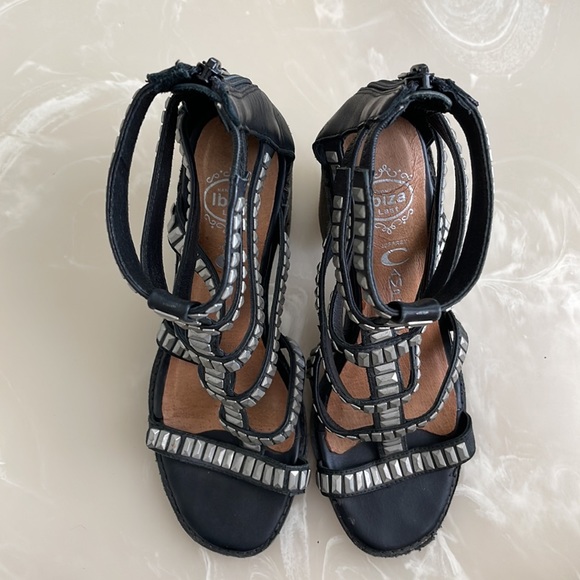 Jeffrey Campbell Heels - Picture 4 of 8